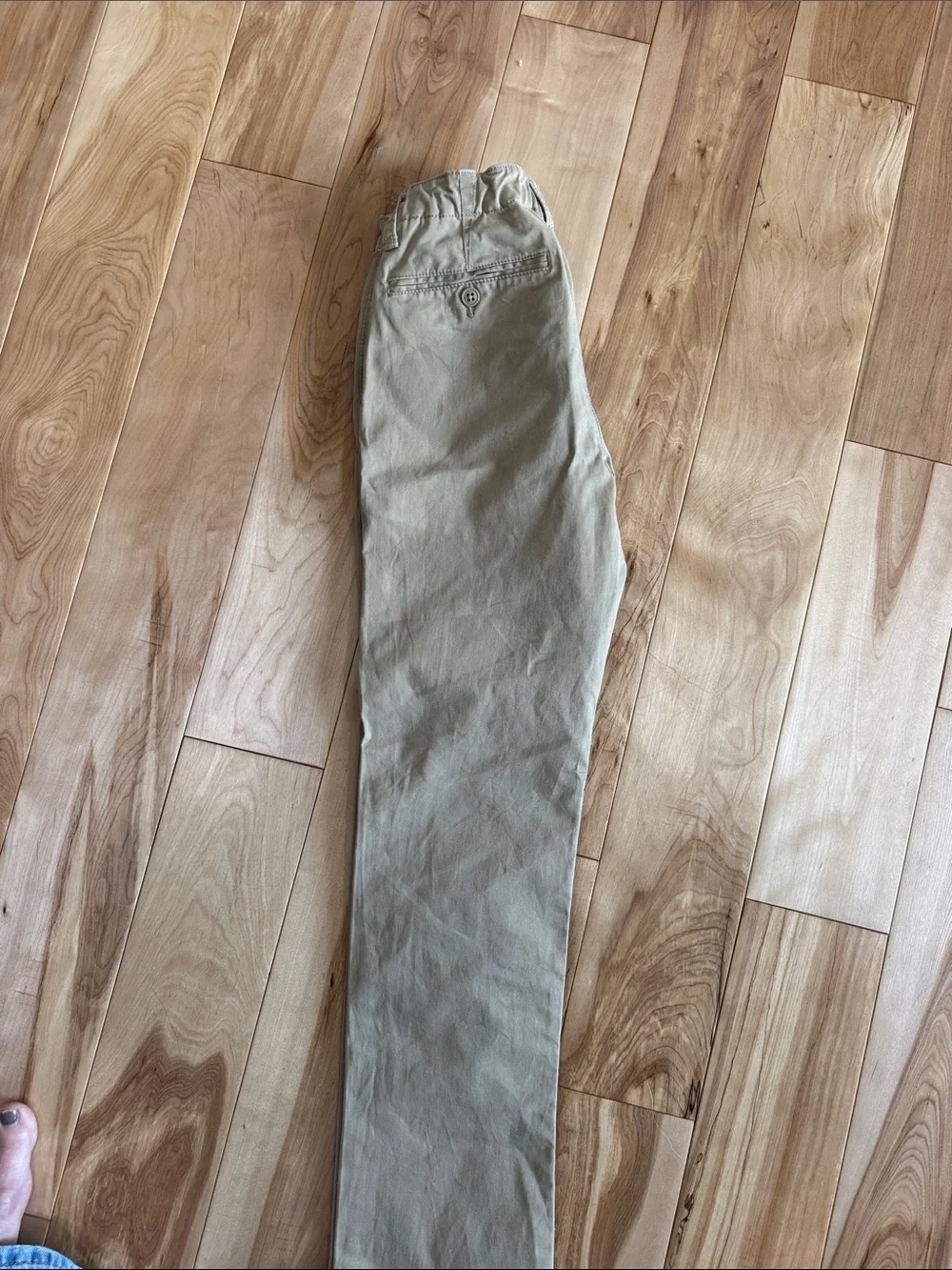 Gap kids Classic Straight Chino Pants in Light Khaki